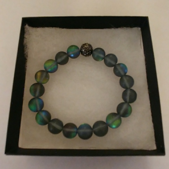 Charcoal Gray Moonstone Bracelet - Picture 4 of 8
